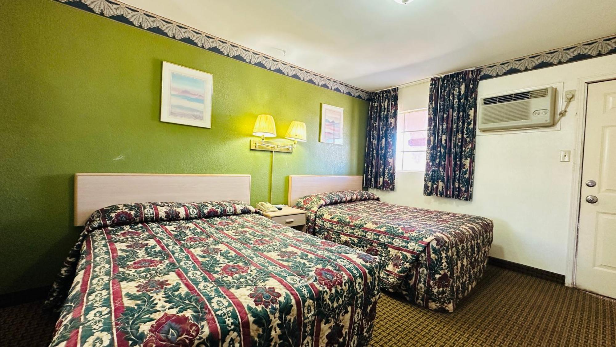 Budget Inn Ван Хорн Екстериор снимка